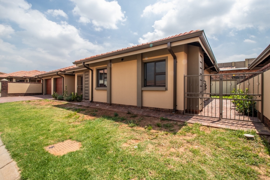 3 Bedroom Property for Sale in Comet Gauteng