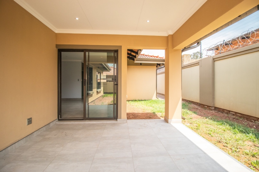 3 Bedroom Property for Sale in Comet Gauteng