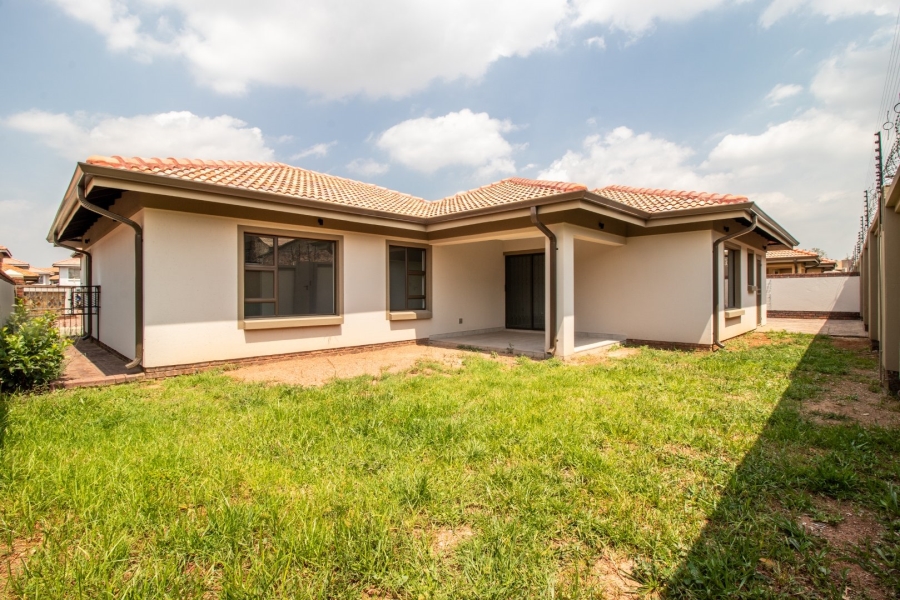 3 Bedroom Property for Sale in Comet Gauteng