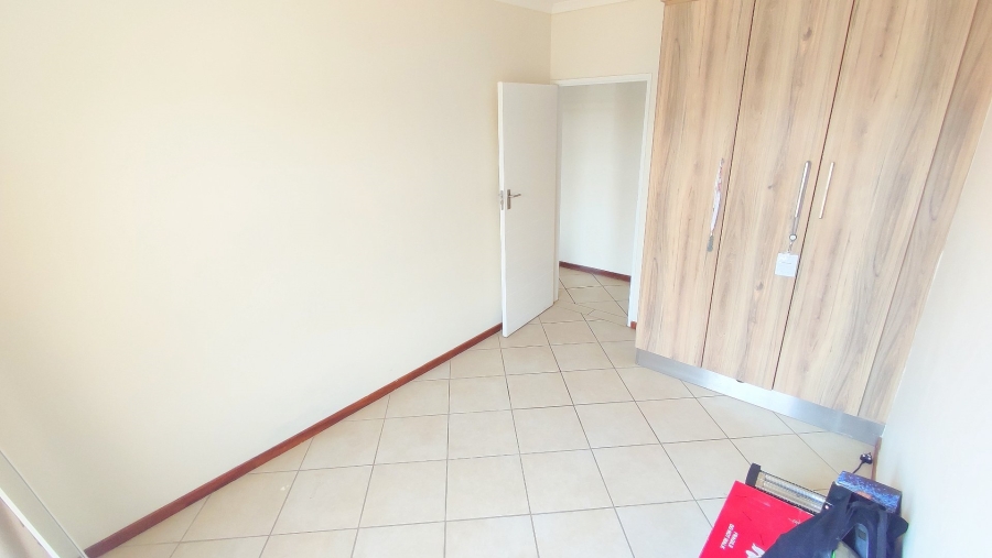 2 Bedroom Property for Sale in Monavoni Gauteng