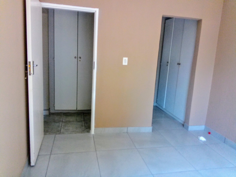 To Let 3 Bedroom Property for Rent in Northgate Gauteng