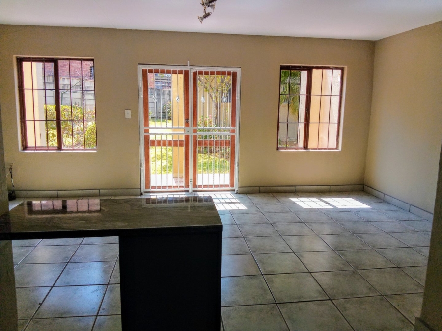 To Let 3 Bedroom Property for Rent in Northgate Gauteng