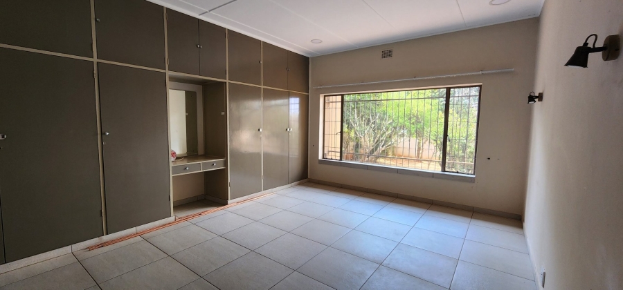 4 Bedroom Property for Sale in Pretoria North Gauteng