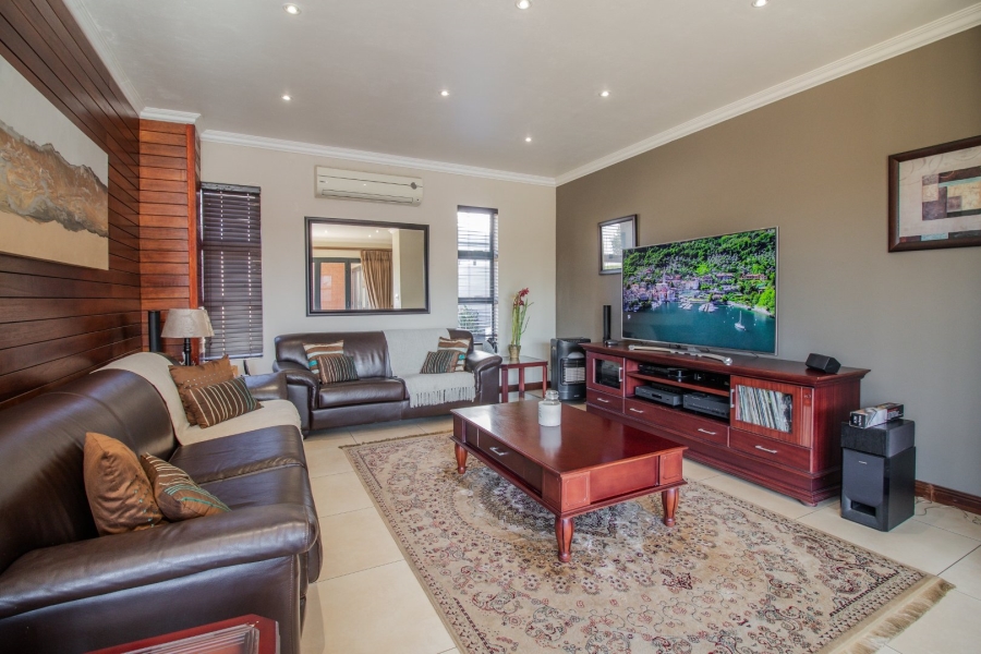 4 Bedroom Property for Sale in Serengeti Lifestyle Estate Gauteng