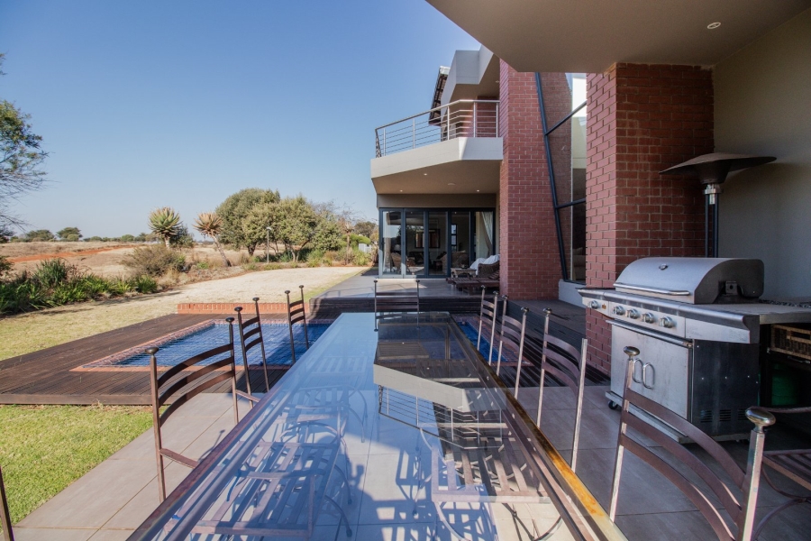 4 Bedroom Property for Sale in Serengeti Lifestyle Estate Gauteng