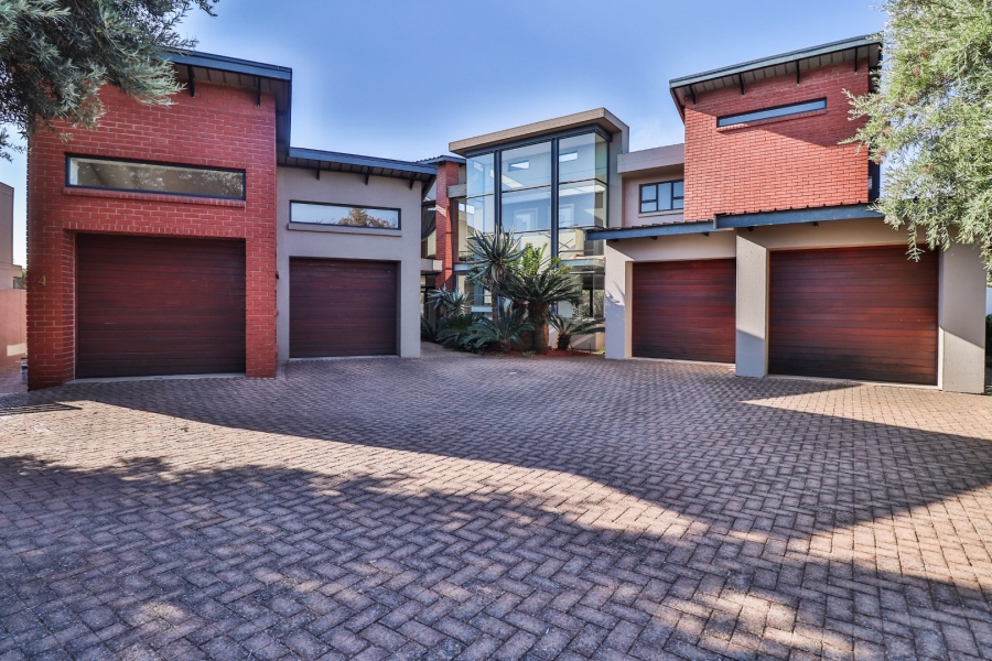 4 Bedroom Property for Sale in Serengeti Lifestyle Estate Gauteng