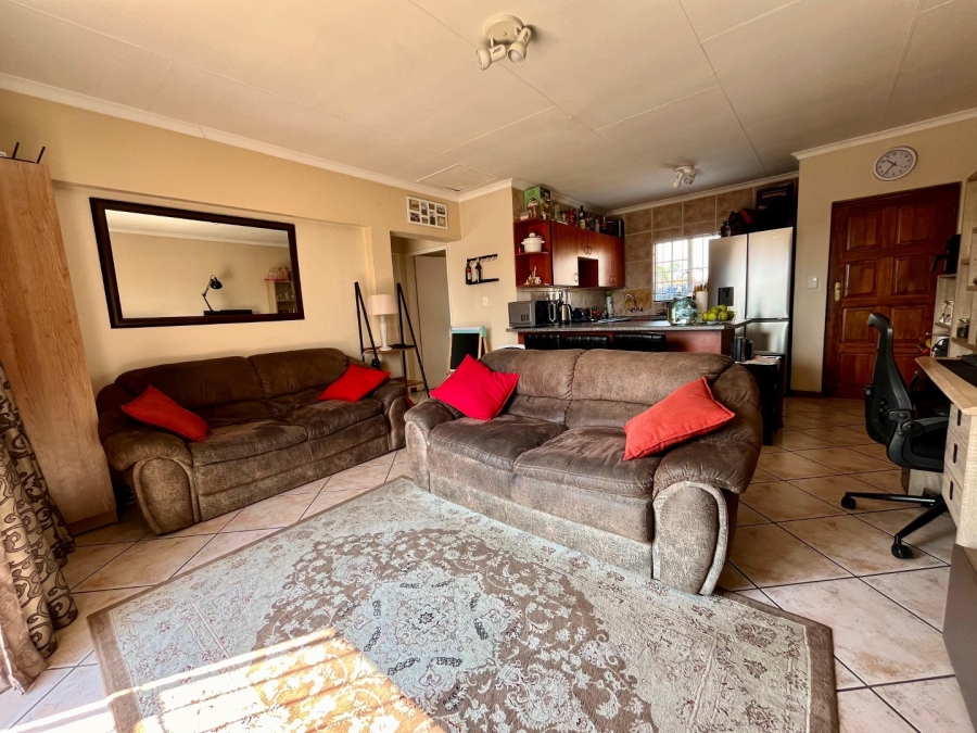 2 Bedroom Property for Sale in North Riding Gauteng