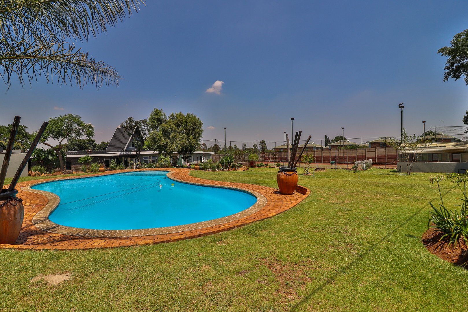 5 Bedroom Property for Sale in Farrar Park Gauteng