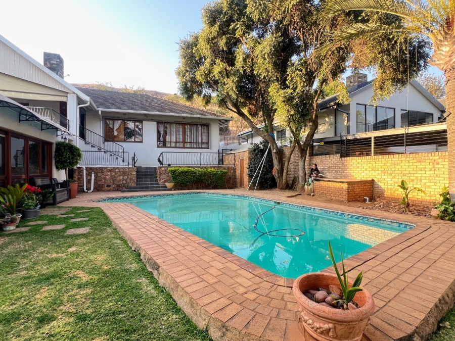 4 Bedroom Property for Sale in Rietfontein Gauteng