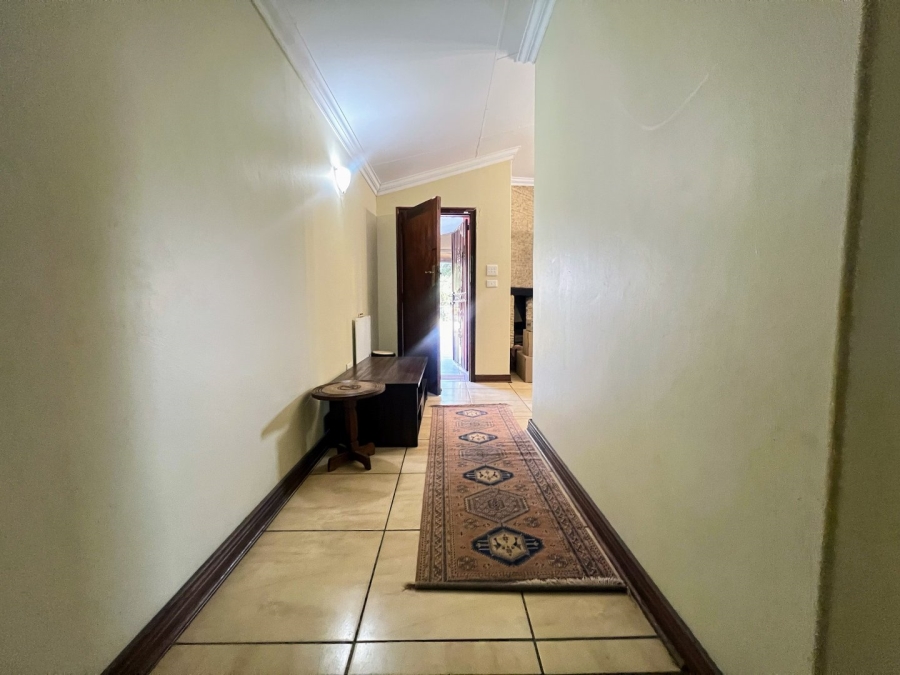 4 Bedroom Property for Sale in Rietfontein Gauteng