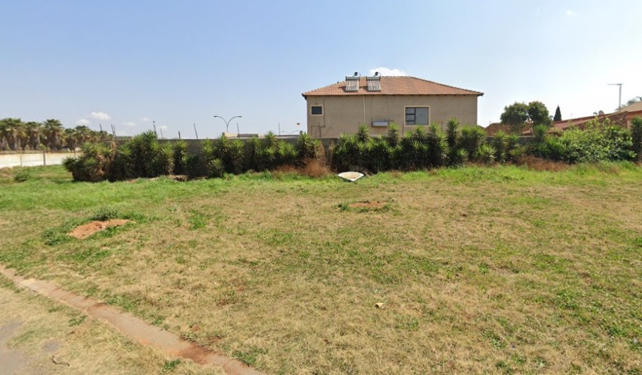  Bedroom Property for Sale in Actonville Gauteng