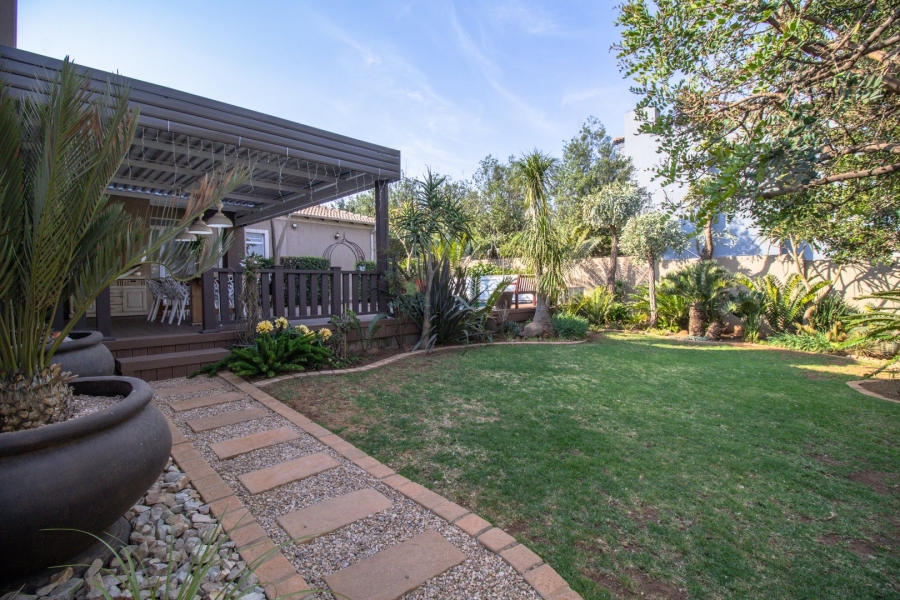 6 Bedroom Property for Sale in Meyersdal Nature Estate Gauteng