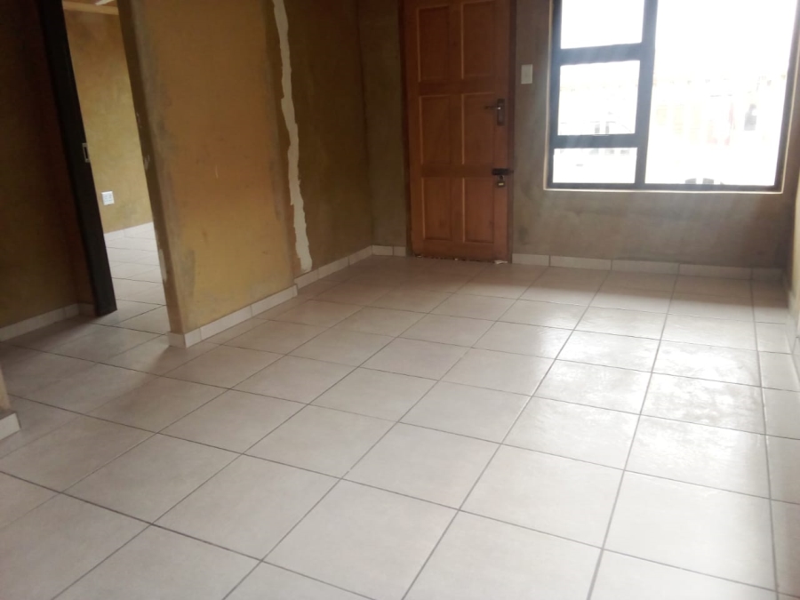 2 Bedroom Property for Sale in Mapetla Gauteng