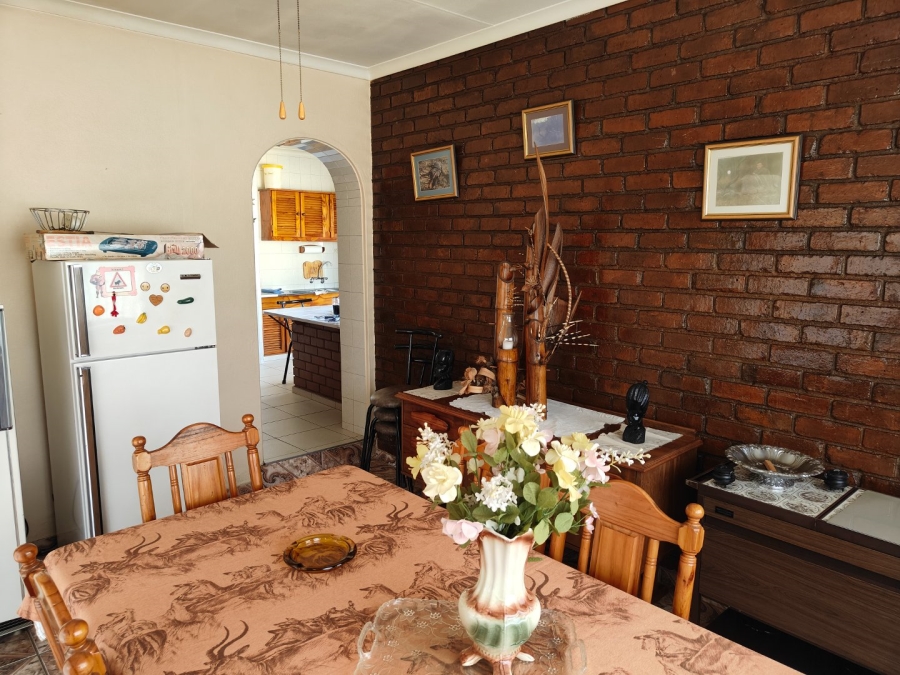 3 Bedroom Property for Sale in Witpoortjie Gauteng