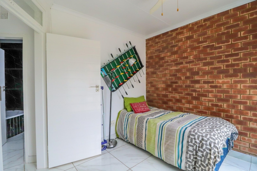 3 Bedroom Property for Sale in Bonaero Park Gauteng