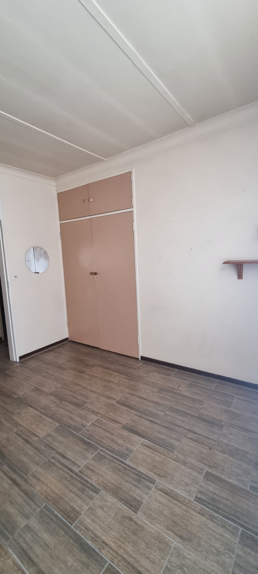 To Let 4 Bedroom Property for Rent in Robertsham Gauteng