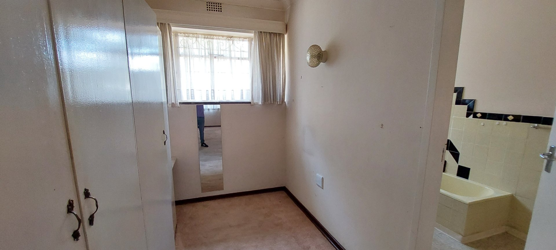 To Let 4 Bedroom Property for Rent in Robertsham Gauteng