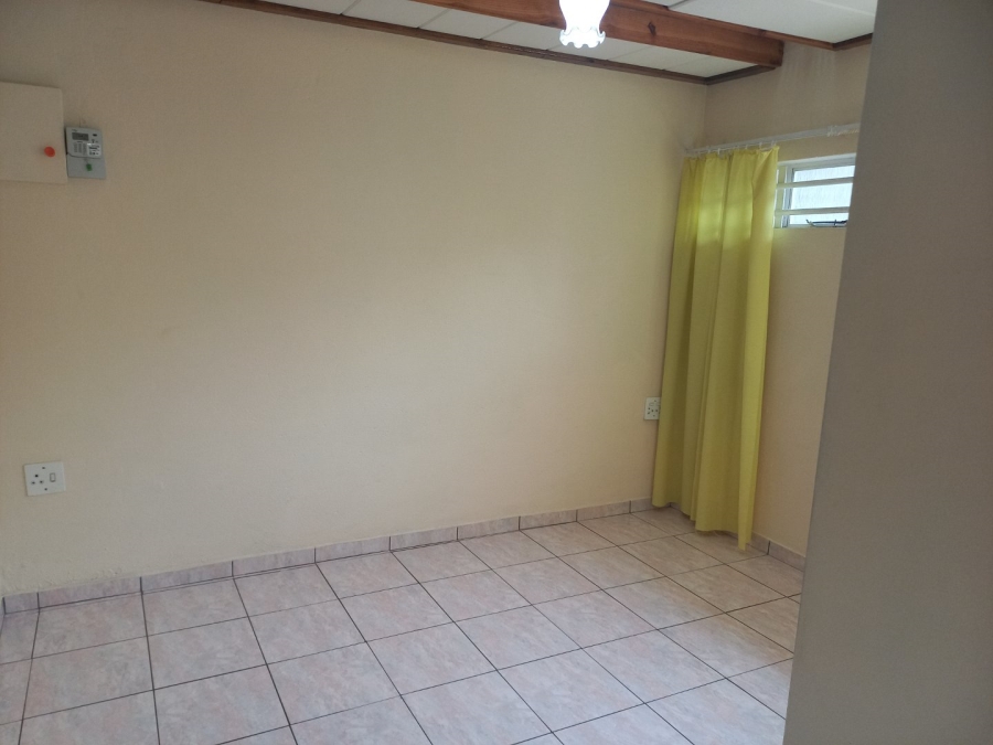 To Let 1 Bedroom Property for Rent in Jordaan Park Gauteng