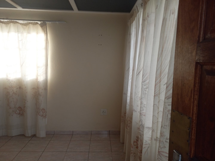 To Let 1 Bedroom Property for Rent in Jordaan Park Gauteng