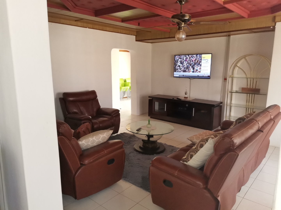 4 Bedroom Property for Sale in Soshanguve BB Gauteng