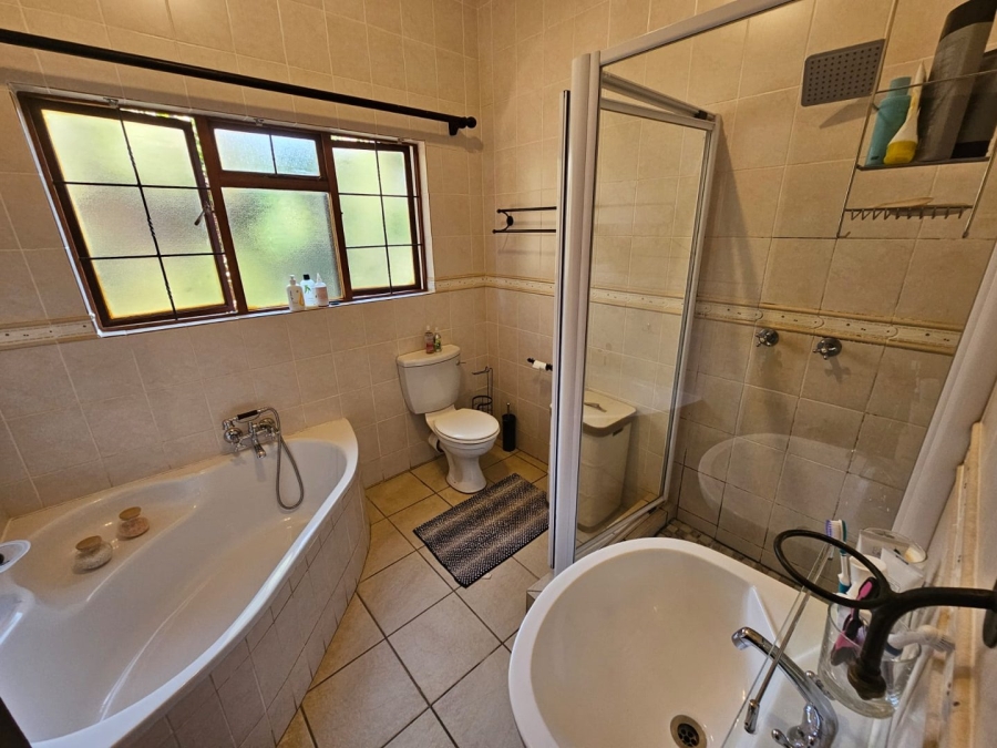 3 Bedroom Property for Sale in Olympus AH Gauteng