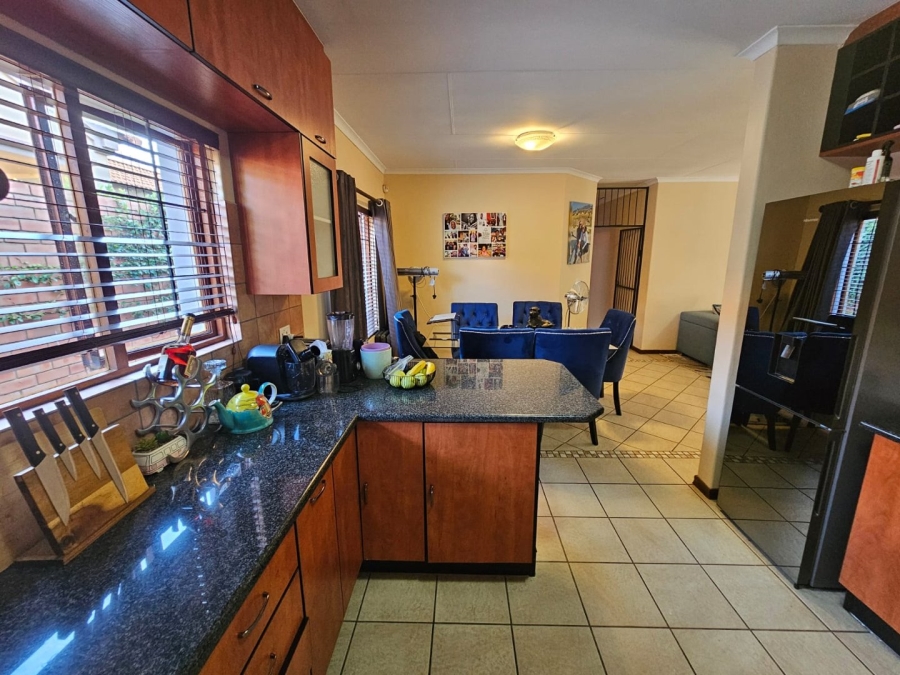 3 Bedroom Property for Sale in Olympus AH Gauteng