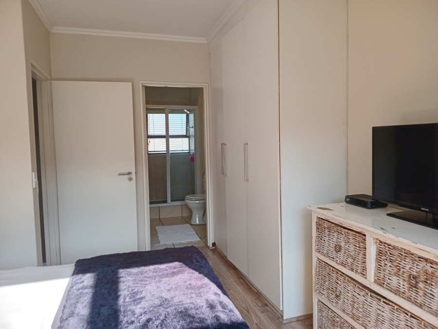 2 Bedroom Property for Sale in Cedar Hills Private Estate Gauteng