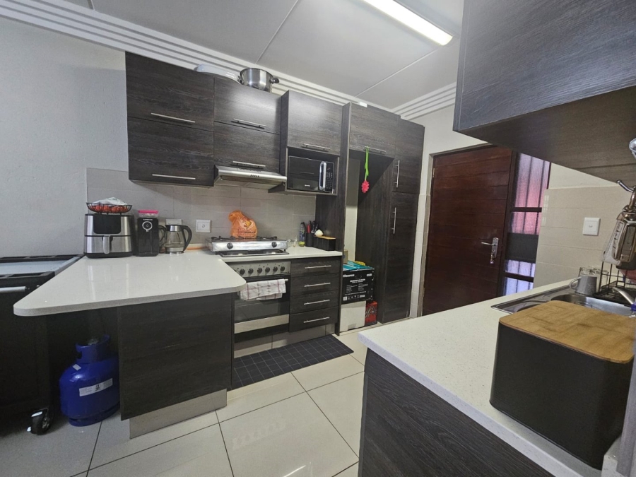 To Let 3 Bedroom Property for Rent in Eveleigh Gauteng