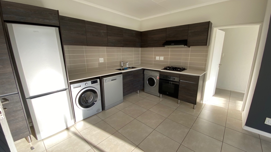 1 Bedroom Property for Sale in Bryanston Gauteng