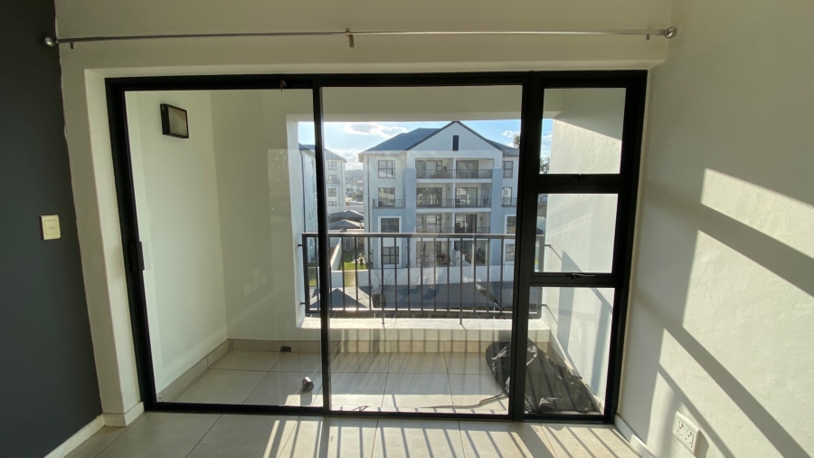 1 Bedroom Property for Sale in Bryanston Gauteng