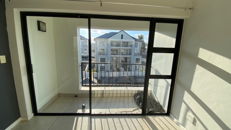 1 Bedroom Property for Sale in Bryanston Gauteng