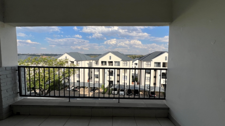 1 Bedroom Property for Sale in Bryanston Gauteng