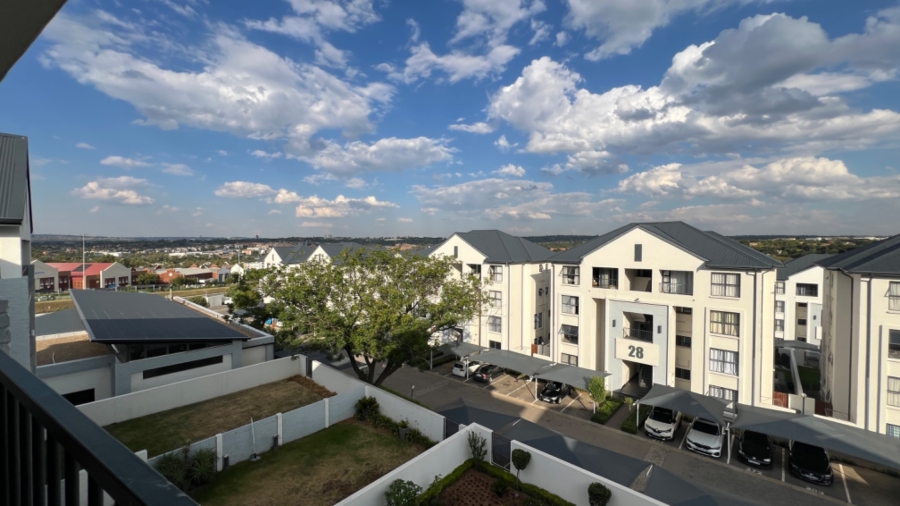 1 Bedroom Property for Sale in Bryanston Gauteng