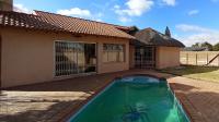  Bedroom Property for Sale in Rant En Dal Gauteng