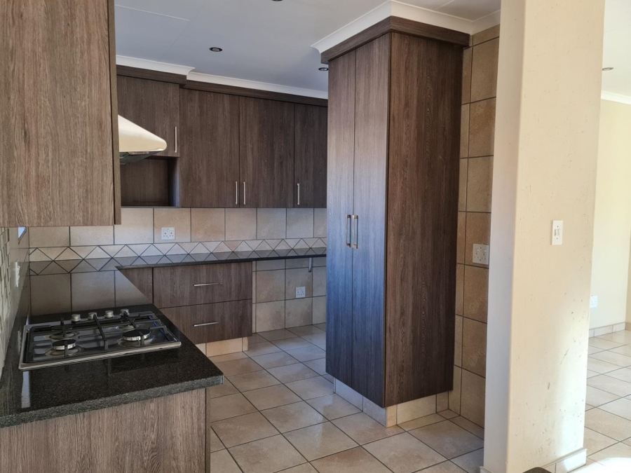 2 Bedroom Property for Sale in Comet Gauteng