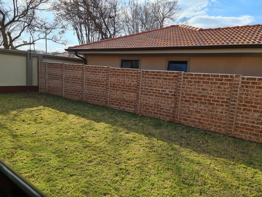 2 Bedroom Property for Sale in Comet Gauteng