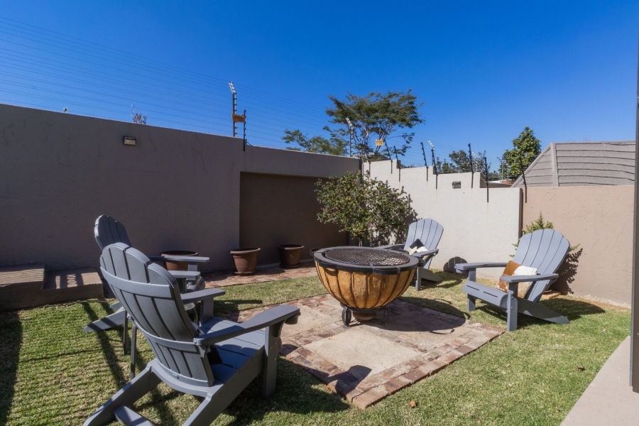 5 Bedroom Property for Sale in Amberfield Ridge Gauteng