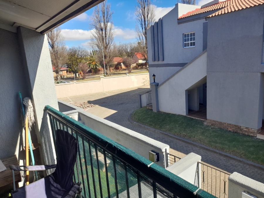 To Let 2 Bedroom Property for Rent in Parkdene Gauteng