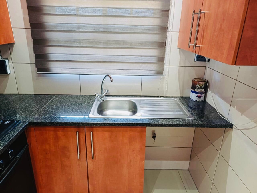 To Let 2 Bedroom Property for Rent in Parkdene Gauteng