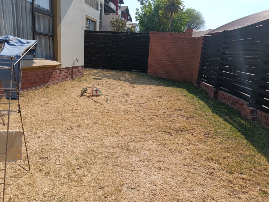 To Let 3 Bedroom Property for Rent in Noordwyk Gauteng