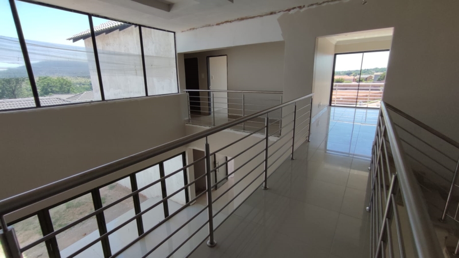  Bedroom Property for Sale in Eldo Village Estate Gauteng