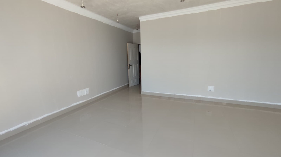  Bedroom Property for Sale in Eldo Village Estate Gauteng