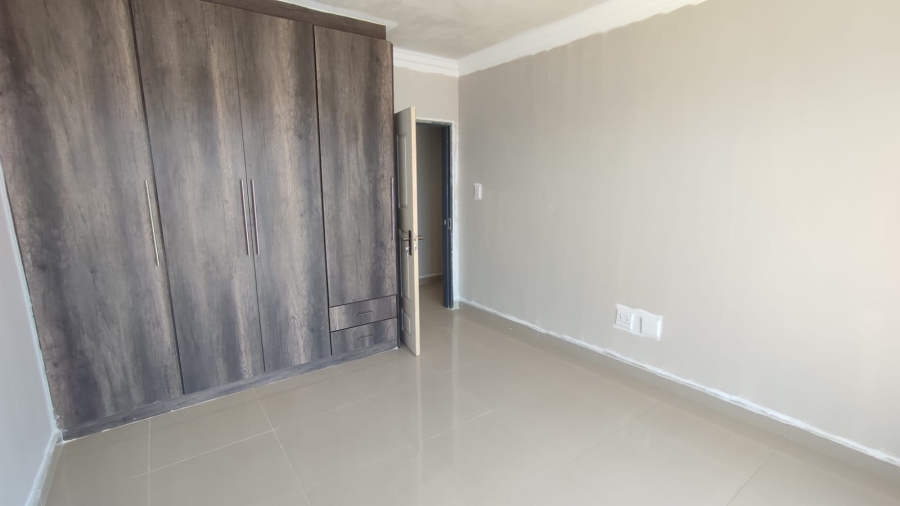  Bedroom Property for Sale in Eldo Village Estate Gauteng