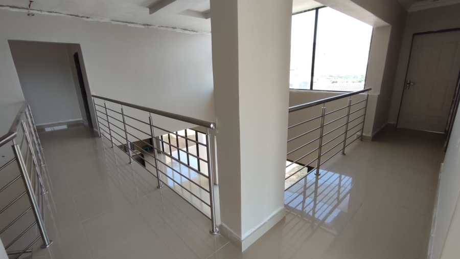  Bedroom Property for Sale in Eldo Village Estate Gauteng