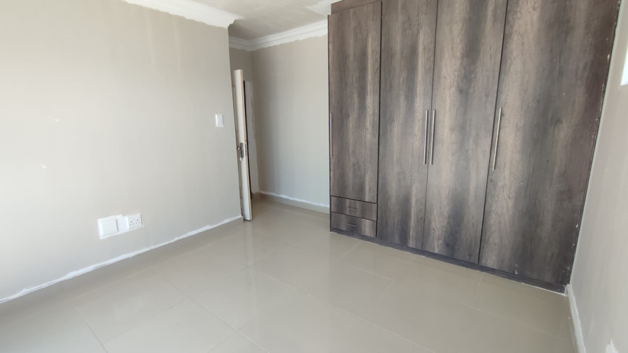  Bedroom Property for Sale in Eldo Village Estate Gauteng