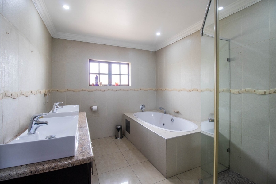 4 Bedroom Property for Sale in Brooklands Lifestyle Estate Gauteng