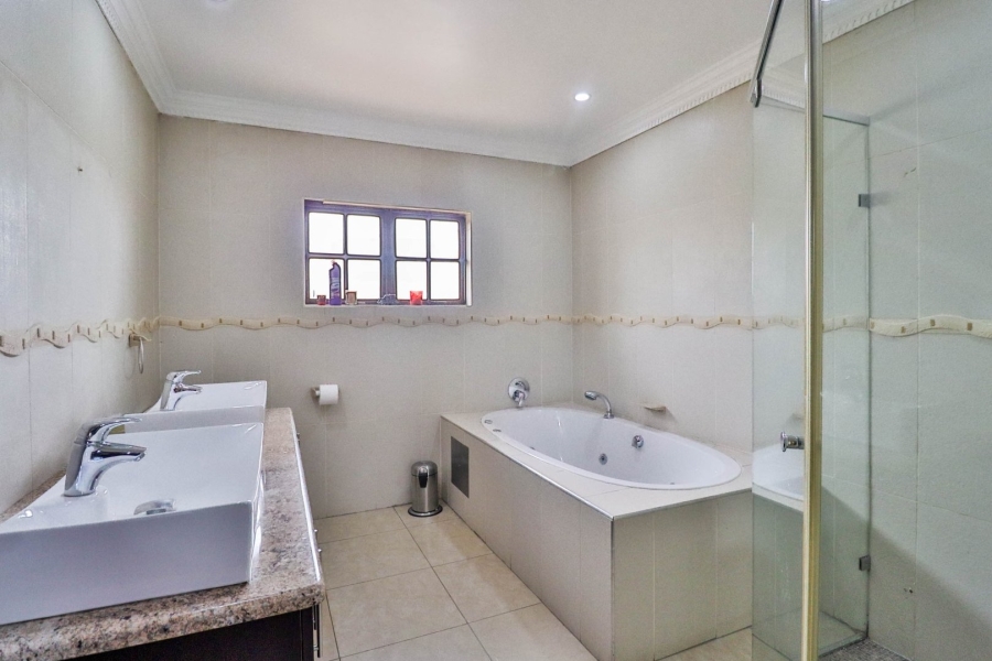 4 Bedroom Property for Sale in Brooklands Lifestyle Estate Gauteng