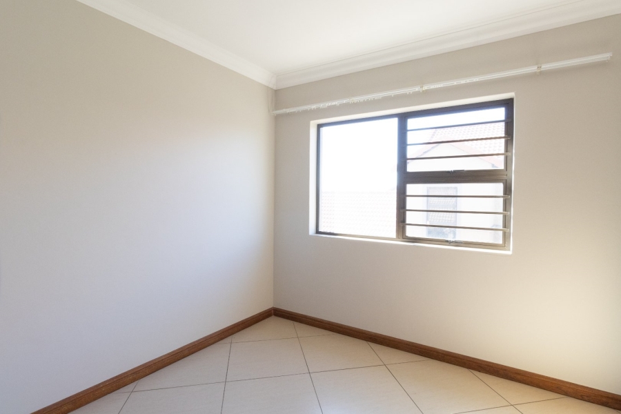 3 Bedroom Property for Sale in Thatchfield Estate Gauteng