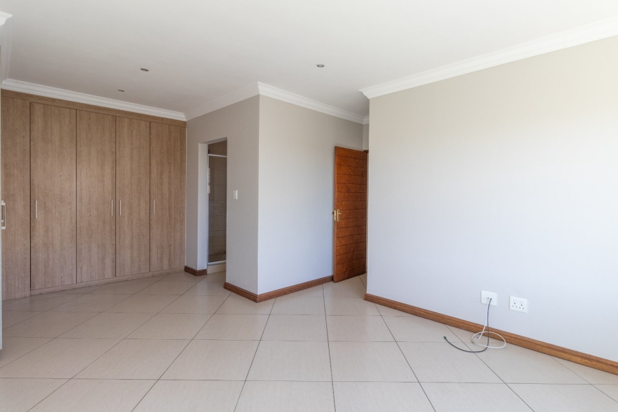 3 Bedroom Property for Sale in Thatchfield Estate Gauteng