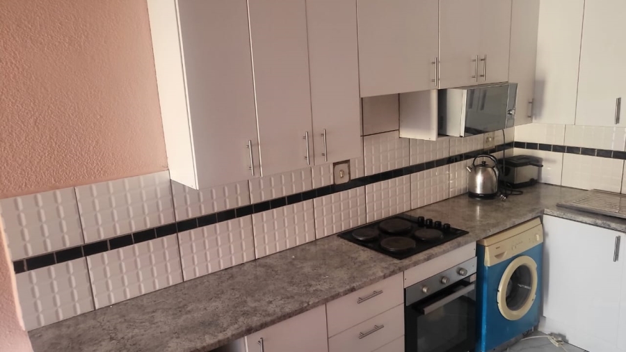 3 Bedroom Property for Sale in Bloubosrand Gauteng